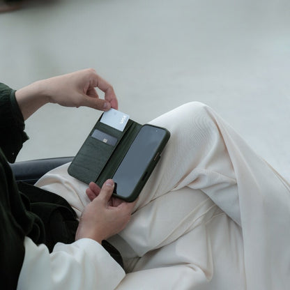 Moshi Overture MagSafe - Odininis 3-in-1 atverčiamas dėklas iPhone 17 Pro (Misty Coral)