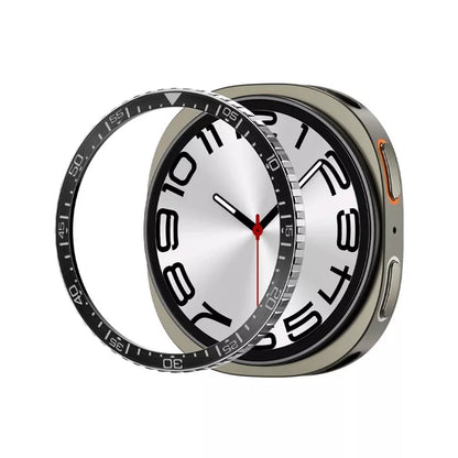 Spigen Bezel Tune Diver - Apsauginis korpusas / Bezel žiedas, skirtas Samsung Galaxy Watch 8 44 mm (Juodas)
