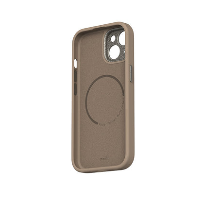 Moshi Napa MagSafe - odinis dėklas, skirtas „iPhone 15“ („Woodsmoke Brown“)