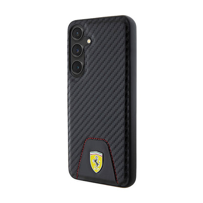 Ferrari Carbon Stitched Bottom – dėklas, skirtas „Samsung Galaxy S24+“ (juodas)