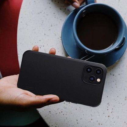 Nillkin Super Frosted Shield Pro – dėklas skirtas Apple iPhone 12 Pro Max (raudonas)