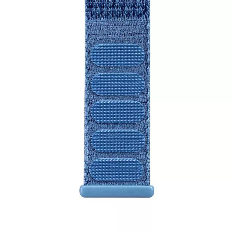Crong Nylon 


- Sportinis dirželis "Apple Watch" 38/40/41/42 mm (vandenyno mėlyna)