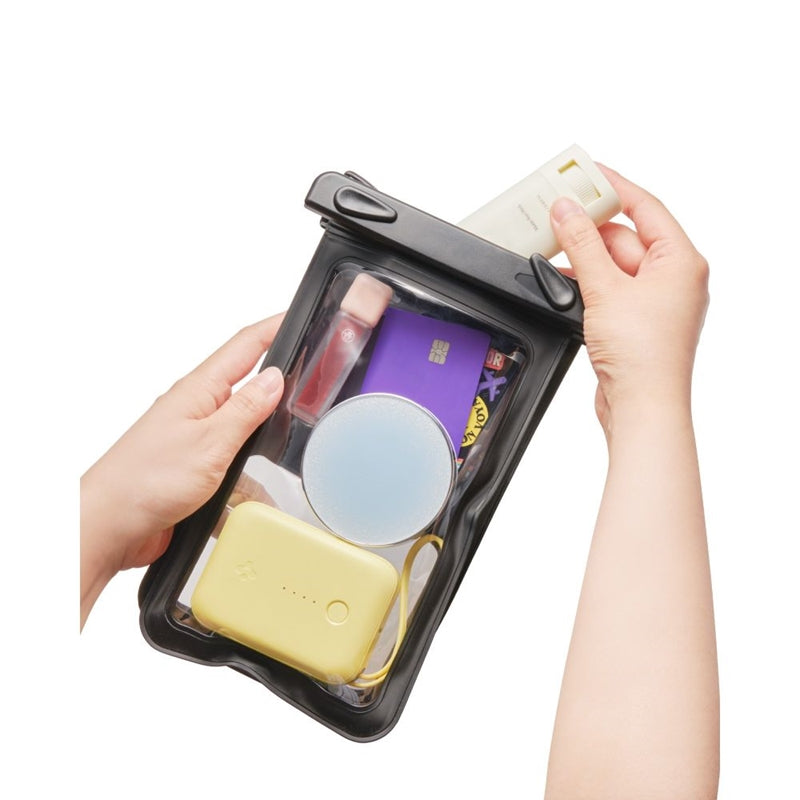 Spigen A603 Universalus vandeniui atsparus dėklas - Vandeniui atsparus dėklas išmaniesiems telefonams iki 6,9 colio (Juodas)