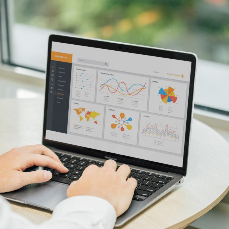 Moshi iVisorXT – ekrano apsauga, skirta „MacBook Pro 14“ (M3/M2/M1/2023–2021) (juodas rėmelis)