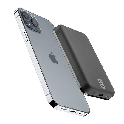Cellularline MAG 5000 – 5000 mAh 7,5 W indukcinis maitinimo blokas su „MagSafe“ (juodas)