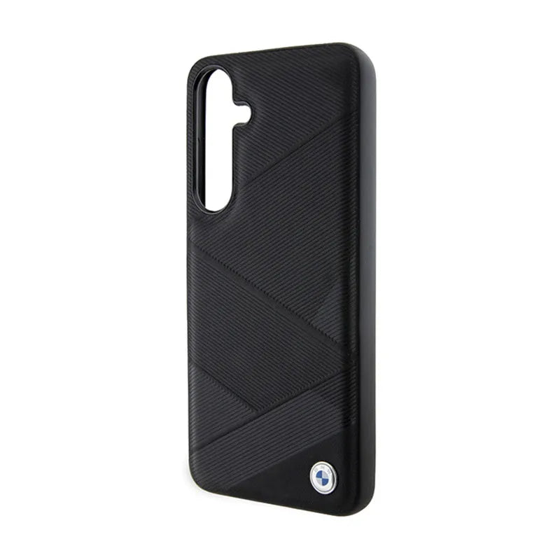 BMW Signature Leather Crossing Lines Pattern – dėklas, skirtas „Samsung Galaxy S24“ (juodas)