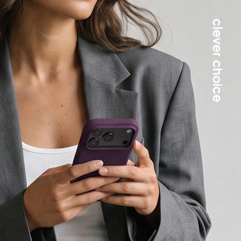 Crong Color Cover Magnetic – MagSafe dėklas, skirtas iPhone 18 Pro / 17 Pro (slyvų spalvos)