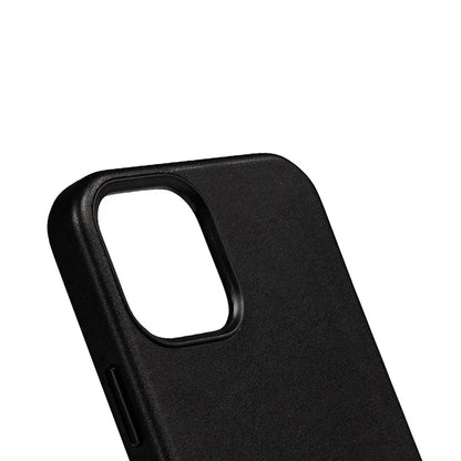 Crong Essential Cover Magnetic - iPhone 12 Pro Max MagSafe odos dėklas (juodas)