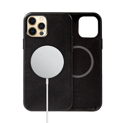 Crong Essential Cover Magnetic - iPhone 12 Pro Max MagSafe odos dėklas (juodas)