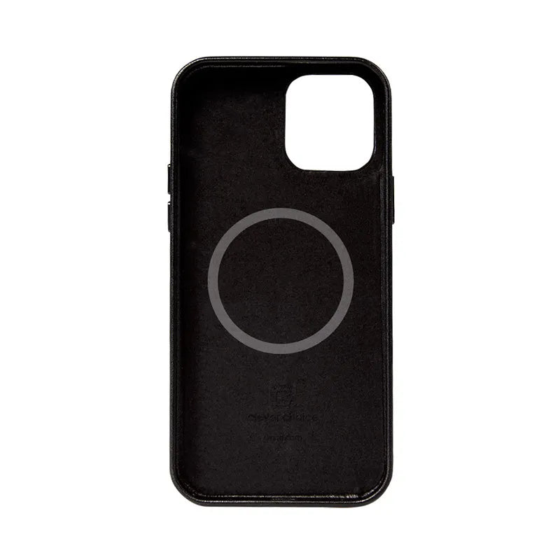Crong Essential Cover Magnetic - iPhone 12 Pro Max MagSafe odos dėklas (juodas)
