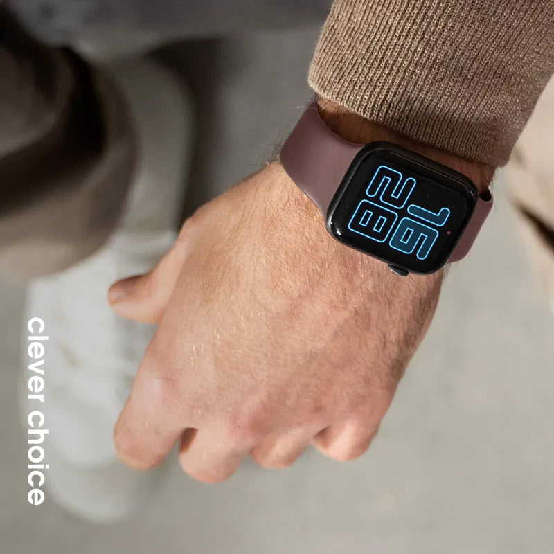 Crong Liquid – Apple Watch dirželis, 44/45/46/49 mm (rudas)