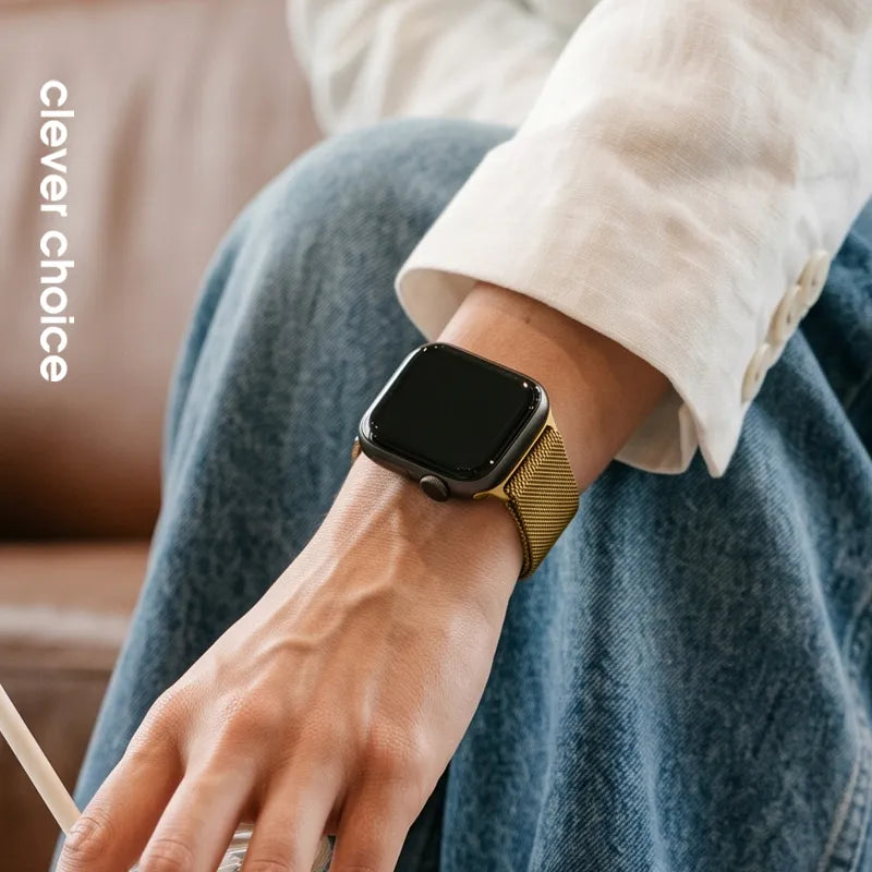 Crong Milano Plienas - Nerūdijančio plieno apyrankė, skirta Apple Watch 38/40/41/42 mm (auksinė)
