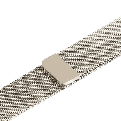 Crong Milano Steel – Nerūdijančio plieno apyrankė Apple Watch 38/40/41/42 mm (šampano)