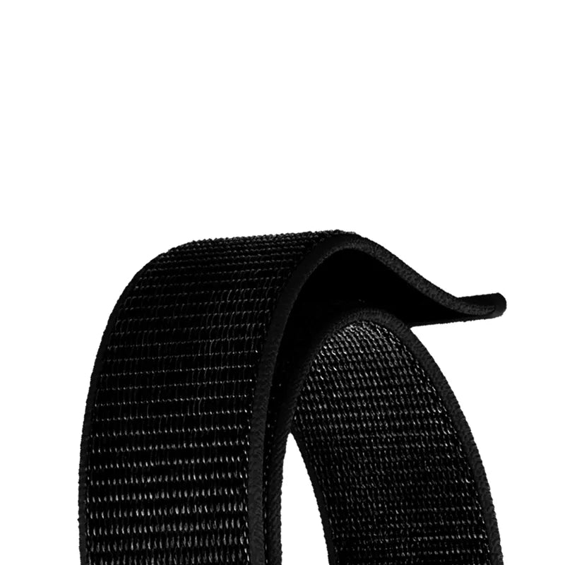 Crong Nailono refleksinė juosta, skirta Apple Watch 38/40/41/42 mm (juoda)