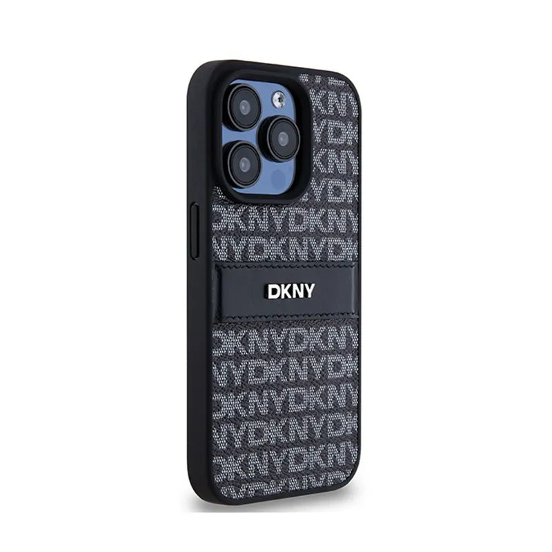 DKNY odinis dėklas su vienspalve juosta ir metaliniu logotipu – iPhone 15 Pro dėklas (juodas)