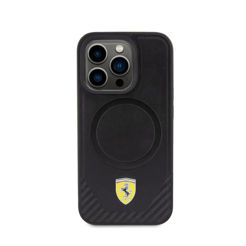Ferrari Carbon Metal Logo MagSafe – dėklas, skirtas iPhone 15 Pro (juodas)