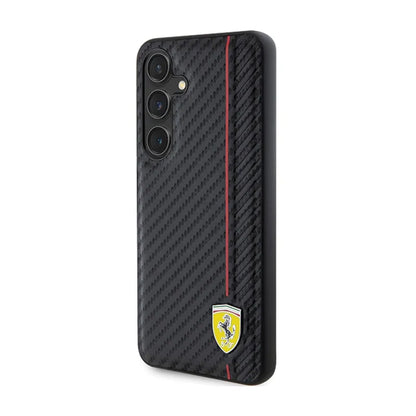 Ferrari Carbon Printed Line – dėklas, skirtas „Samsung Galaxy S24“ (juodas)