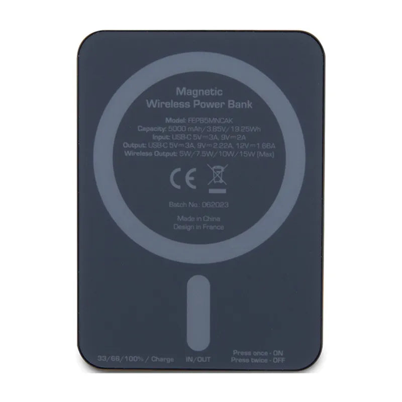 Ferrari Metalinis Logotipas „MagSafe“ – indukcinis maitinimo blokas 5000 mAh 15 W „MagSafe“ (juodas)