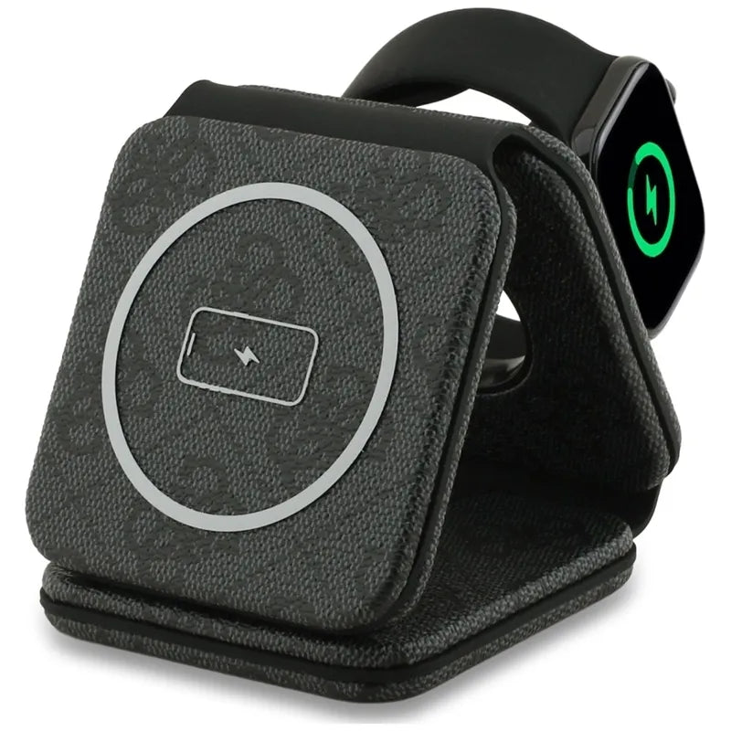 Guess 4G belaidis įkroviklis – „MagSafe“ 3-viename indukcinis įkroviklis, skirtas iPhone, AirPods ir Apple Watch 15W (juodos spalvos)