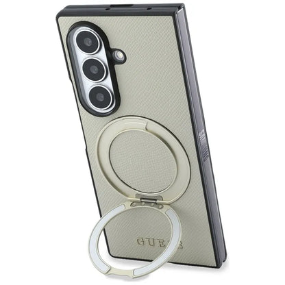 Guess Magnetic Ring Stand Grained Classic Logo MagSafe – dėklas Samsung Galaxy Z Fold 8 Ultra (smėlio spalvos)