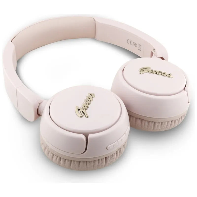 Guess Metal Logo Script – belaidės ausinės ant ausų Bluetooth V5.3 (rožinės)