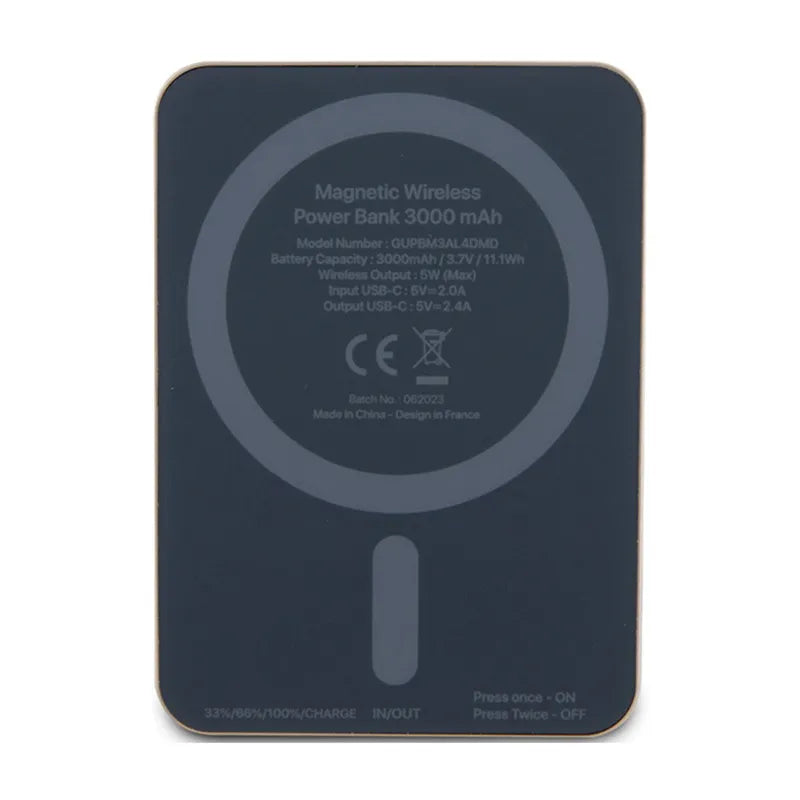 Guess Metal Script Logo MagSafe – indukcinis 3000 mAh 5W MagSafe maitinimo blokas (auksinis)