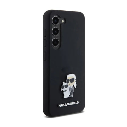 Karl Lagerfeld silikonas Karl & Choupette Metal Pin - dėklas, skirtas Samsung Galaxy S24 (juodas)