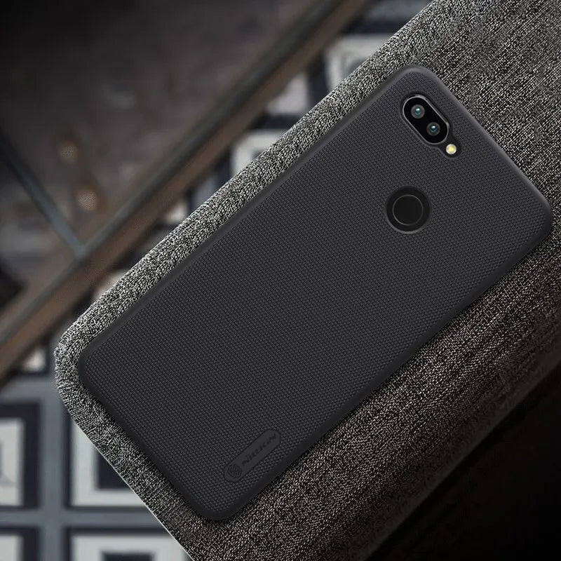 Nillkin Super Frosted Shield - dėklas, skirtas Realme 2 Pro (auksinis)
