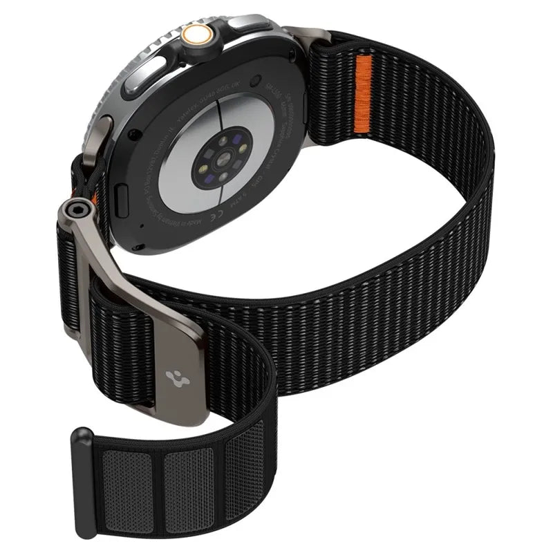 Spigen DuraPro Flex - Apyrankė skirta Samsung Galaxy Watch 8 / 8 Classic 40 / 44 / 46 mm (Juodos spalvos)
