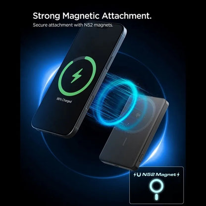 Spigen EA2205MQ Essential – „MagSafe“ maitinimo blokas 5000 mAh 22,5 W Qi2 (juodas)