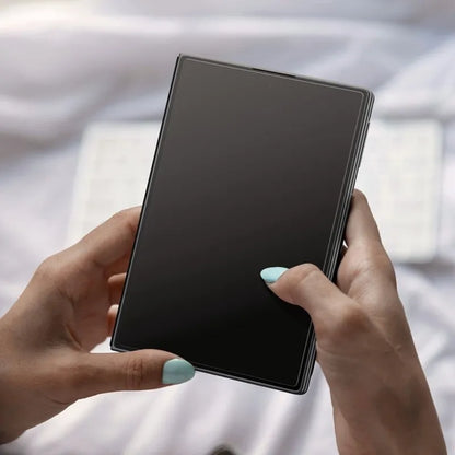 „Spigen GLAS.TR EZ Fit Pro AC HD“ 2 vnt. – grūdintas stiklas, skirtas „Samsung Galaxy Z Fold 8“ (2 vnt.)