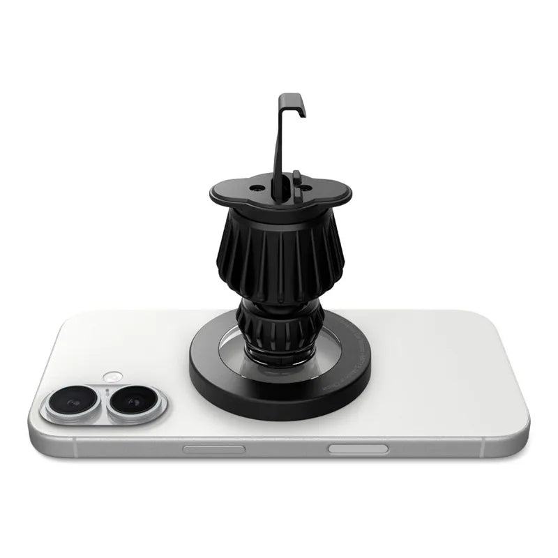 Spigen MFT13 magnetinis laikiklis prietaisų skydeliui ir ventiliacijos angai – Magnetinis automobilinis laikiklis MagSafe (Sidabrinis)