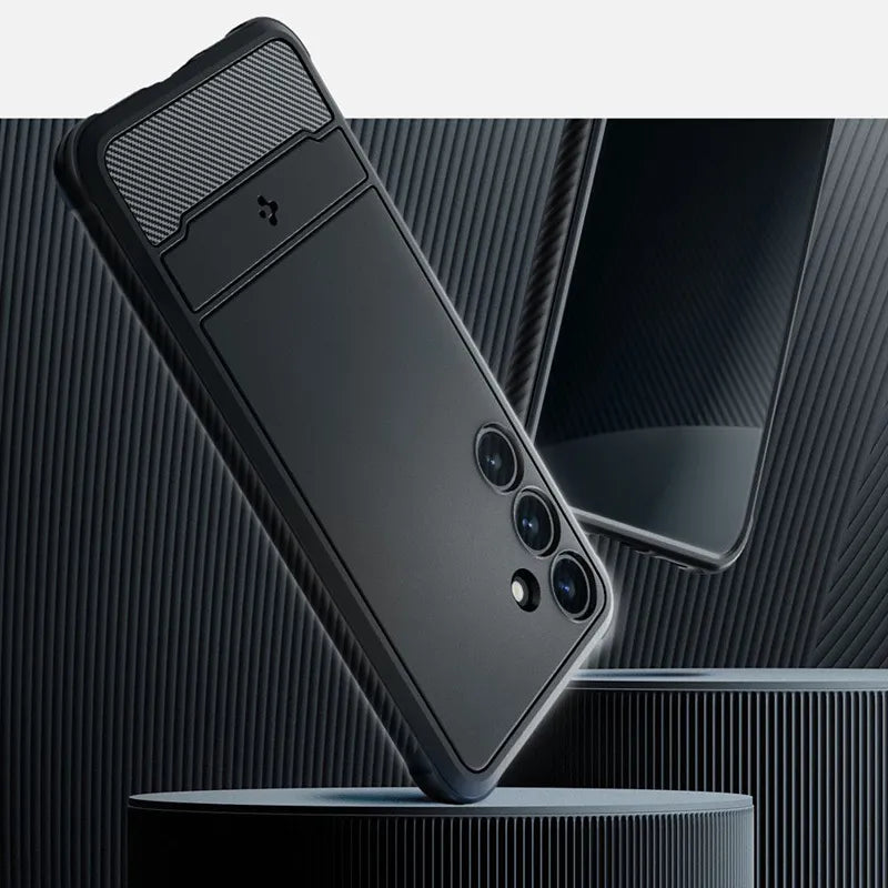 Spigen Rugged Armor – dėklas, skirtas „Samsung Galaxy S24“ (matinė juoda)