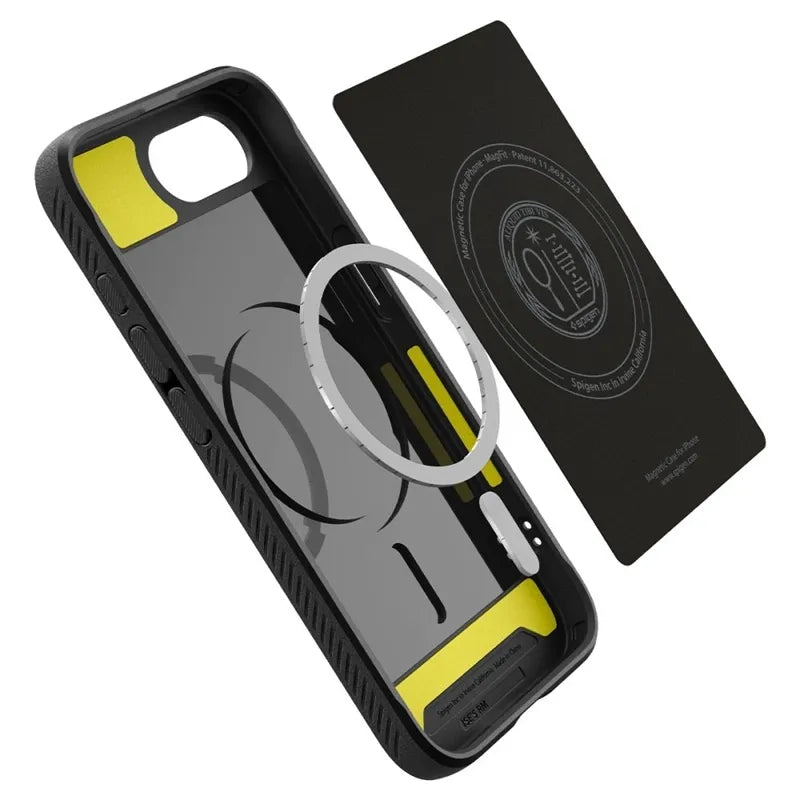 Spigen Rugged Armor Mag MagSafe – dėklas iPhone 17e / 16e (Matinis juodas)