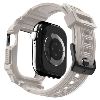Spigen Rugged Armor Pro V2 – Dirželis su dėklu Apple Watch 10/11 42mm (Smėlio spalvos)