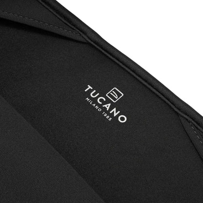 Tucano Colore2 – dėklas „MacBook Air 13“ (M5 / M4 / M3 / M2 / M1 / 2026–2018) / „Pro 13“ / nešiojamajam kompiuteriui 12“ (juodas)