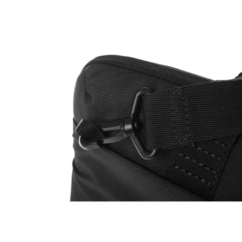 Tucano Smilza itin plona rankinė - rankinė skirta MacBook Pro 14” / Air 15” / Pro 13" /Air / nešiojamam kompiuteriui 14” / 13” (juoda)