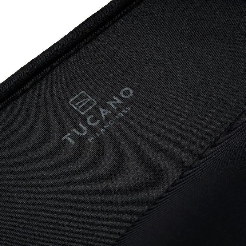 TUCANO Velluto 2 - Dėklas MacBook Air 13" (M5/M4/M3/M2/M1/2026-2018) / Pro 13" / Nešiojamajam kompiuteriui 12" (juodas)